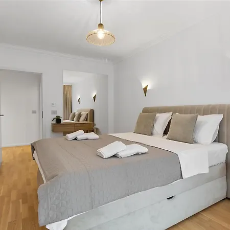 Luxury Cosmopolit In The Heart Of * Брашов