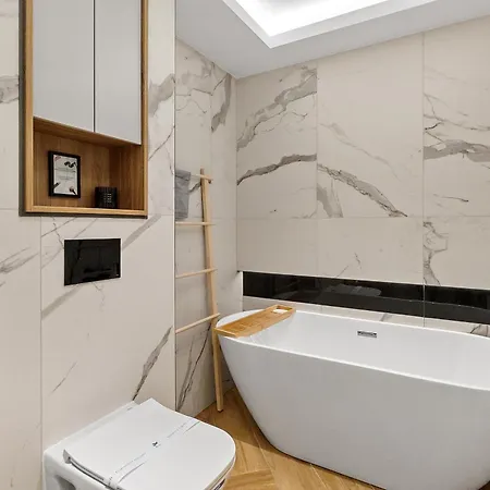 Luxury Cosmopolit In The Heart Of * Брашов