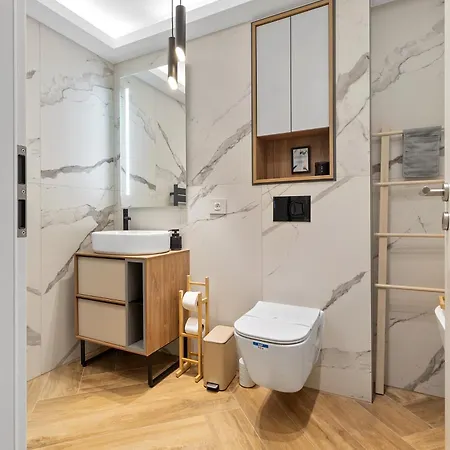 Luxury Cosmopolit In The Heart Of Брашов