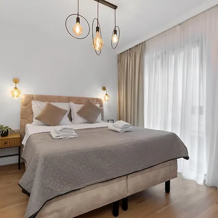 Апартаменты Luxury Cosmopolit In The Heart Of Брашов