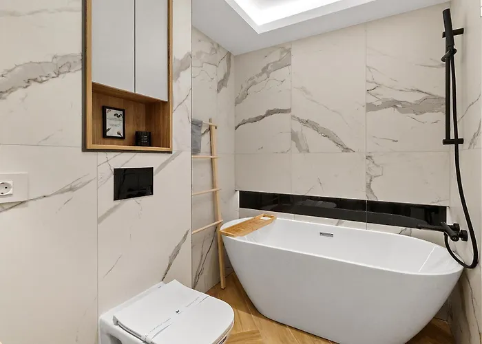 Luxury Cosmopolit In The Heart Of * Brassó