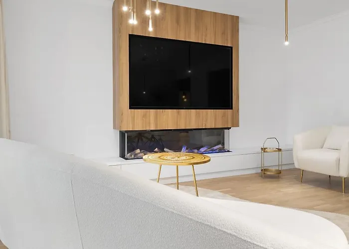 Luxury Cosmopolit In The Heart Of * Brassó